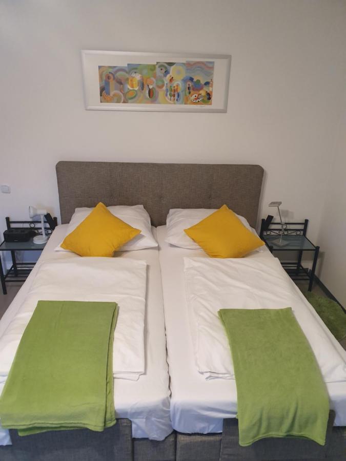 115 M2 - Nina'S Family-Friendly 3 Rooms Town-Apartment Відень Екстер'єр фото
